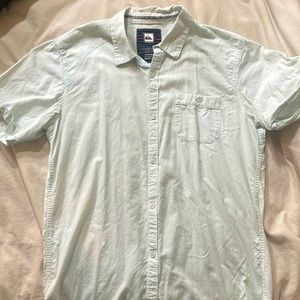 Short sleeve button up